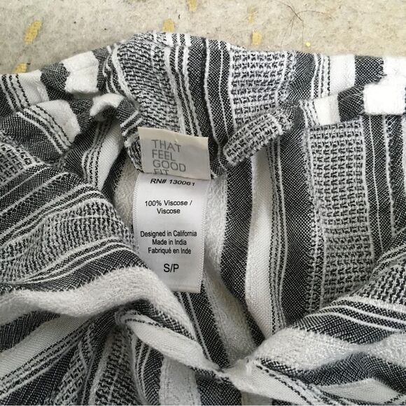 L Space Revolve Striped Wide Leg Cropped Tie Waist Lana Pant Cover Up Gray SP - Picture 10 of 14